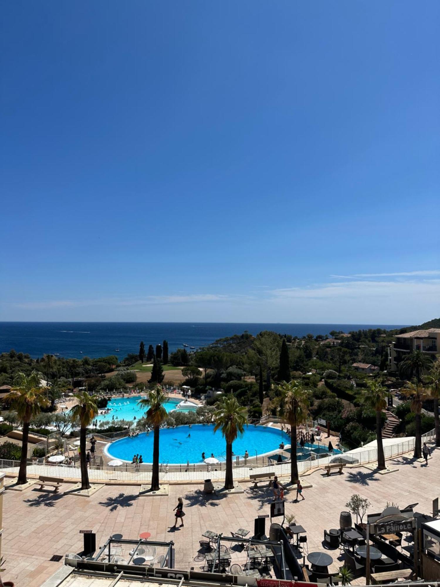 Cap Esterel Vue Mer Et Climatise Saint-Raphaël Exteriör bild