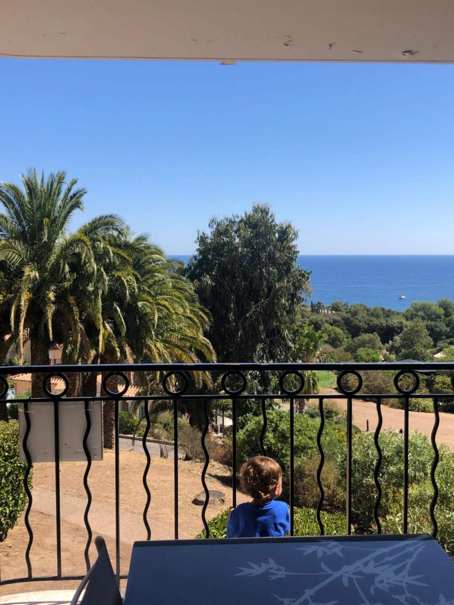 Cap Esterel Vue Mer Et Climatise Saint-Raphaël Exteriör bild